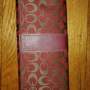 Red Guess Wallet